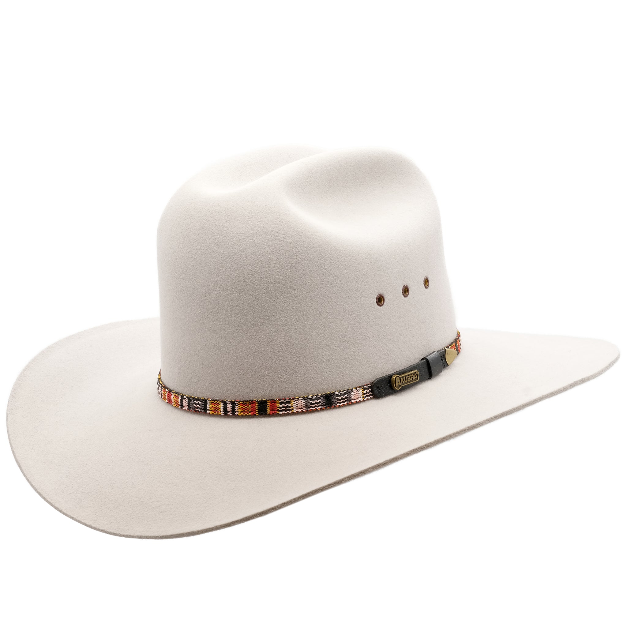 Angle view of the Akubra Bronco hat in Quartz colour