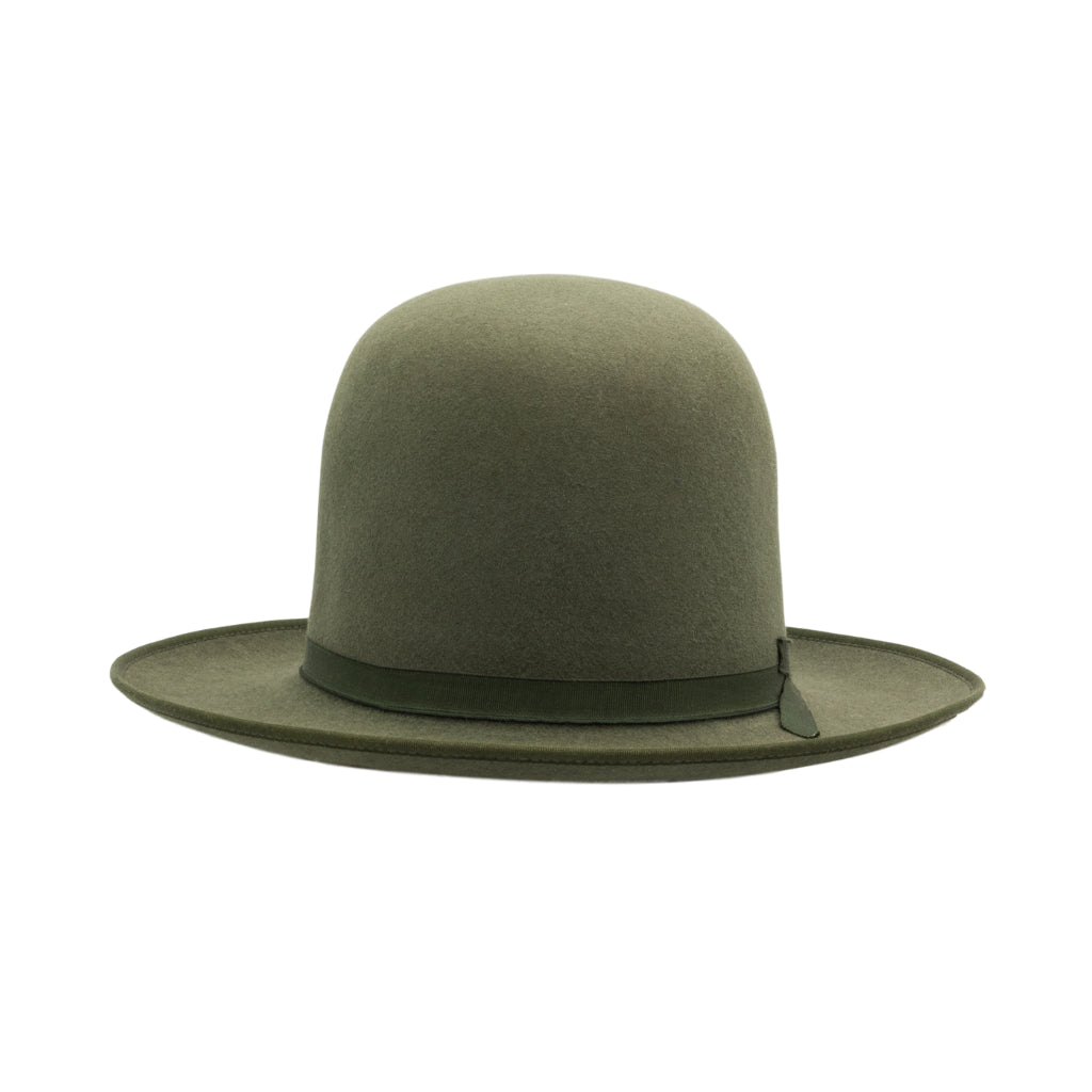 Front view of Akubra Campdraft in Bluegrass Green colour, shown with open crown