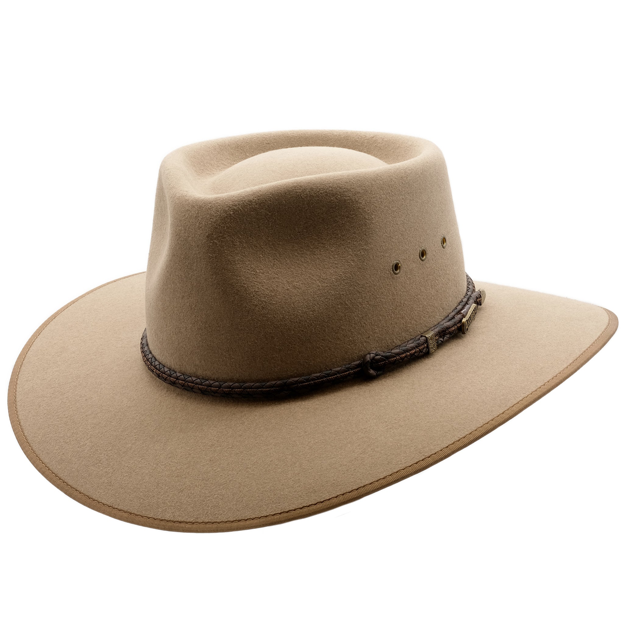Angle view of the Akubra Cattleman hat in Bran colour