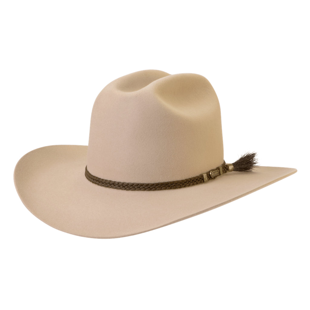 Angle view of Akubra the Arena hat in Sand colour
